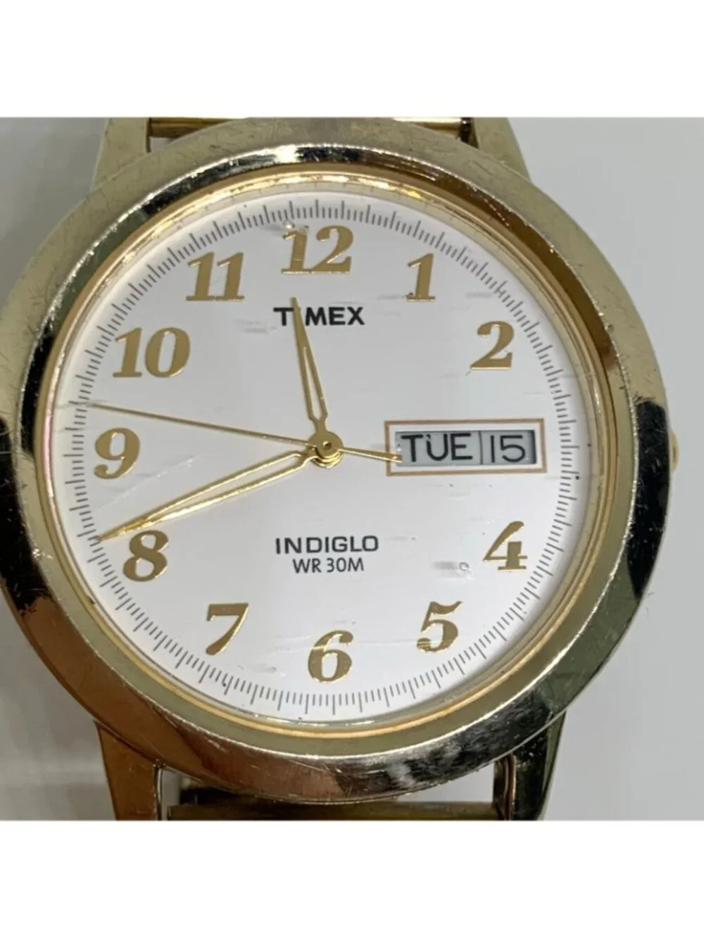 Vintage Timex day date indiglo Watch gold tone 37mm round stretch 7” running